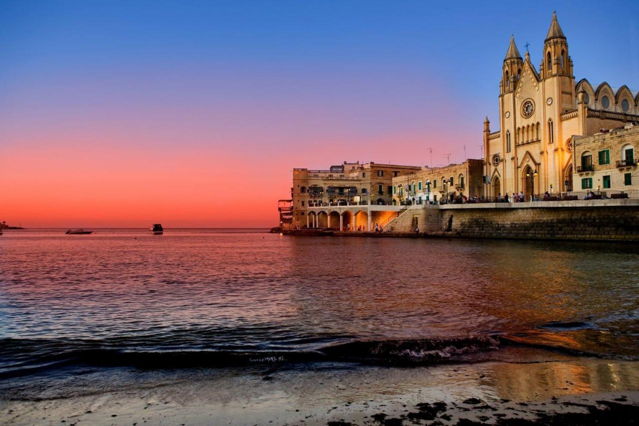 Seaview Apartment In Fort Cambridge, Sliema Esterno foto