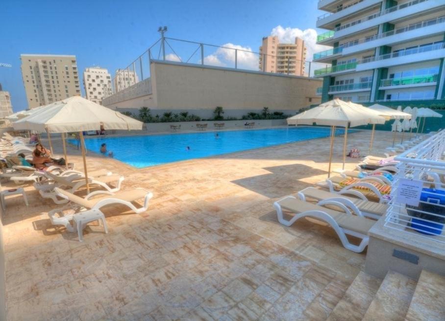 Seaview Apartment In Fort Cambridge, Sliema Esterno foto